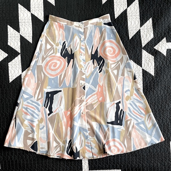 VINTAGE 80’s print circle skirt, women’s size small - Picture 2 of 5